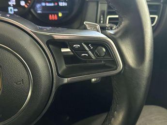 Porsche Macan 2.0T PDK 4WD Euro 6 (s/s) 5dr
