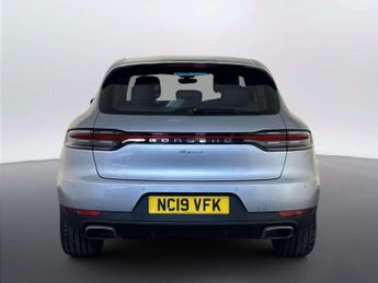 Porsche Macan 2.0T PDK 4WD Euro 6 (s/s) 5dr