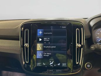 Volvo XC40 1.5h T5 Twin Engine Recharge 10.7kWh R-Design Pro SUV 5dr Petrol