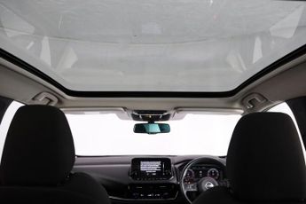 Nissan Qashqai 1.3 DIG-T MHEV N-Connecta XTRON Euro 6 (s/s) 5dr