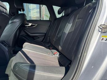 AUDI A4 AVANT 2.0 TDI S line Estate 5dr Diesel S Tronic quattro Euro 6 (s/s) (