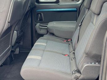 Peugeot Traveller 1.6 BlueHDi Active Compact MPV ETG SWB Euro 6 (s/s) 5dr