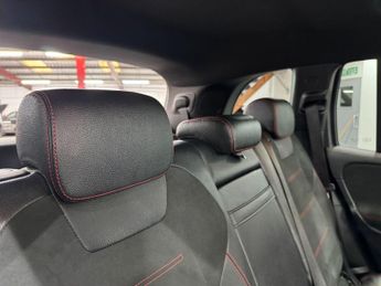 Mercedes-Benz EQB EQB 350 66.5kWh AMG Line (Premium) Auto 4MATIC 5dr