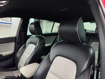 Kia Sportage 2.0 CRDi GT-Line Auto AWD Euro 6 5dr