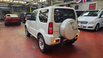 Suzuki Jimny SZ4 JIMNY SIERRA CROSS X ADVENTURE