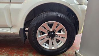 Suzuki Jimny SZ4 JIMNY SIERRA CROSS X ADVENTURE