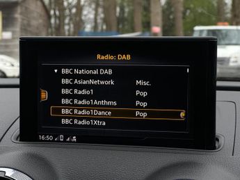 Audi A3 1.5 TFSI CoD 35 S line S Tronic Euro 6 (s/s) 4dr