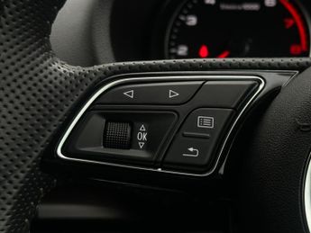 Audi A3 1.5 TFSI CoD 35 S line S Tronic Euro 6 (s/s) 4dr