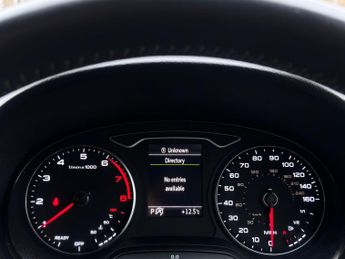 Audi A3 1.5 TFSI CoD 35 S line S Tronic Euro 6 (s/s) 4dr