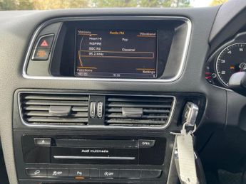 Audi Q5 2.0 TFSI SE Tiptronic quattro Euro 5 (s/s) 5dr