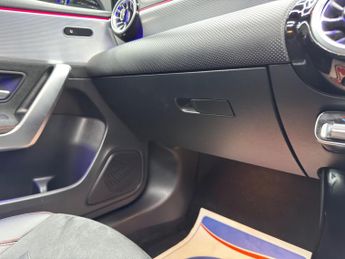 Mercedes-Benz A Class 1.3 A200 AMG Line Night Edition (Premium Plus) 7G-DCT Euro 6 (s/