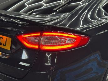 Ford Mondeo 2.0T EcoBoost Titanium Auto Euro 6 (s/s) 5dr