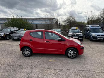 Nissan Pixo 1.0 Visia Euro 5 5dr