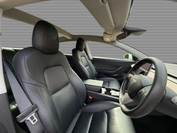 Tesla Model 3 (Dual Motor) Long Range Auto 4WDE 4dr