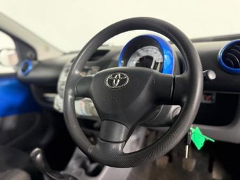Toyota AYGO 1.0 VVT-i Blue Euro 4 5dr