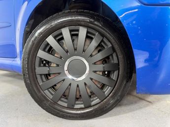 Toyota AYGO 1.0 VVT-i Blue Euro 4 5dr