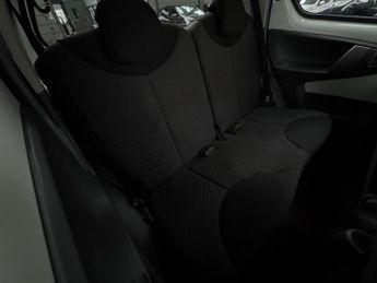 Toyota AYGO 1.0 VVT-i Go Euro 5 5dr