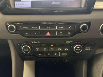Kia Niro 1.6h GDi First Edition SUV 5dr Petrol Hybrid DCT Euro 6 (s/s) (1