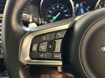 Jaguar XE 2.0i GPF R-Sport Saloon 4dr Petrol Auto Euro 6 (s/s) (200 ps)
