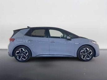 Volkswagen ID.3 Pro S 77kWh Tour Hatchback 5dr Electric Auto (204 ps)