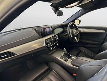 BMW 5 Series 2.0 520d M Sport Saloon 4dr Diesel Auto Euro 6 (s/s) (190 ps)
