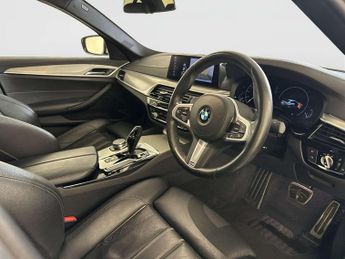 BMW 5 Series 2.0 520d M Sport Saloon 4dr Diesel Auto Euro 6 (s/s) (190 ps)