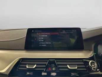 BMW 5 Series 2.0 520d M Sport Saloon 4dr Diesel Auto Euro 6 (s/s) (190 ps)