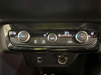 Vauxhall Corsa Electric 50kWh Anniversary Edition Hatchback 5dr Electric Auto (136 ps)