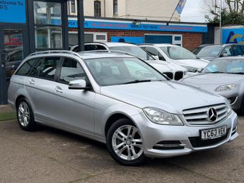 Mercedes C Class 2.1 C220 CDI Executive SE Estate 5dr Diesel G-Tronic+ Euro 5 (s/
