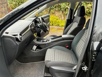 MG MG ZS 44.5kWh Excite Auto 5dr