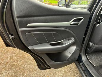 MG MG ZS 44.5kWh Excite Auto 5dr