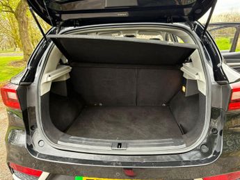 MG MG ZS 44.5kWh Excite Auto 5dr