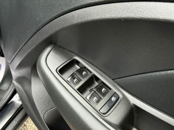 MG MG ZS 44.5kWh Excite Auto 5dr