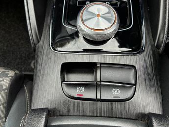 MG MG ZS 44.5kWh Excite Auto 5dr