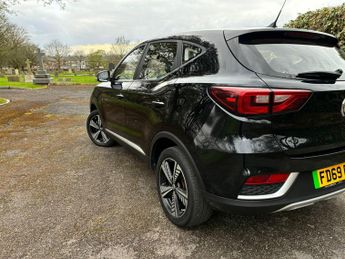 MG MG ZS 44.5kWh Excite Auto 5dr