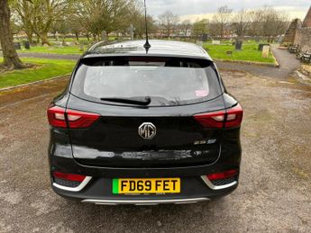 MG MG ZS 44.5kWh Excite Auto 5dr