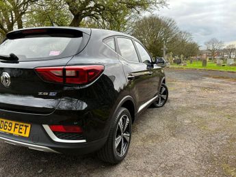 MG MG ZS 44.5kWh Excite Auto 5dr