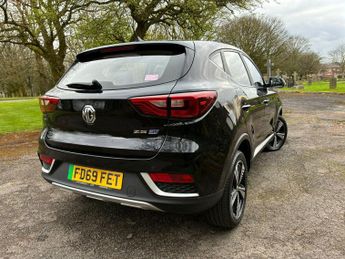 MG MG ZS 44.5kWh Excite Auto 5dr