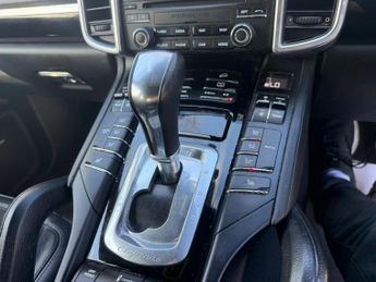 Porsche Cayenne 3.0 TD V6 Platinum Edition TiptronicS 4WD Euro 6 (s/s) 5dr