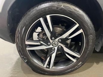 Volvo XC40 1.5 T3 R-Design Auto Euro 6 (s/s) 5dr