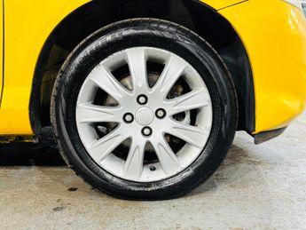 Honda Jazz 1.4 i-DSI SE CVT-7 5dr