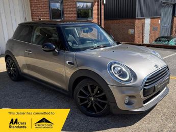 MINI Hatch 1.5 Cooper Classic Steptronic Euro 6 (s/s) 3dr