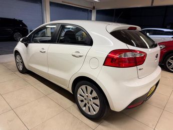 Kia Rio 1.25 2 Euro 5 5dr