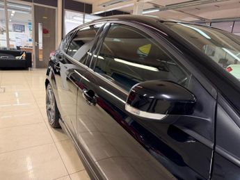 Ford Focus 1.0T EcoBoost ST-Line Euro 6 (s/s) 5dr