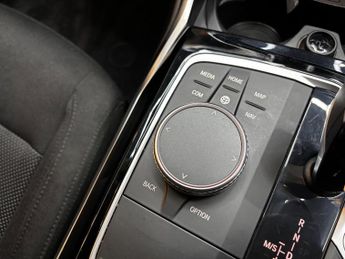 BMW 3 Series 2.0 330e 12kWh SE Pro Auto Euro 6 (s/s) 4dr