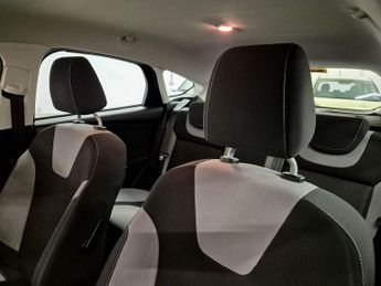 Ford Focus 1.6 Zetec Euro 5 5dr