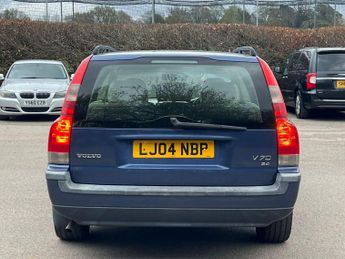 Volvo V70 2.4 SE 5dr