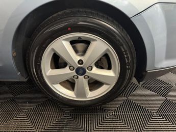 Ford Focus 1.6 Zetec Climate 5dr