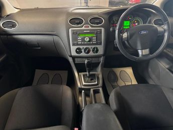Ford Focus 1.6 Zetec Climate 5dr