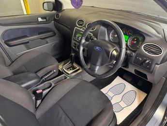 Ford Focus 1.6 Zetec Climate 5dr